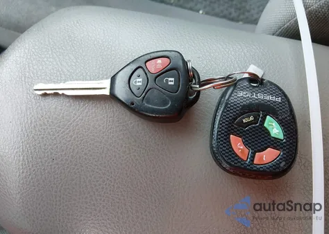 2007 Toyota Rav4 from USA, damaged, VIN JTMBD33V975122469